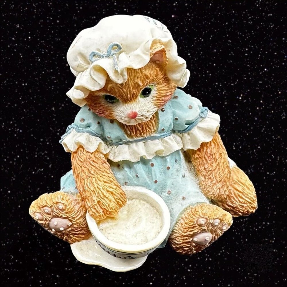 Enesco Calico Kittens Finicky An Unexpected Treat Figurine Cat Figurine‎ 2.25”T